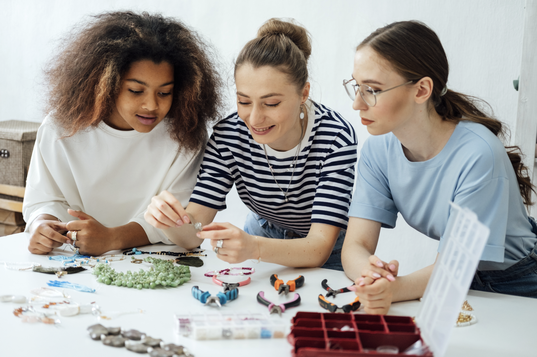 Guest Jeweller Instruction Sessions